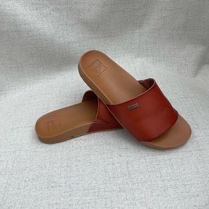Reef Cushion Scout Slides